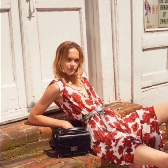 Women Floral red maxi pleated dress size 0 - Picture 6 of 8